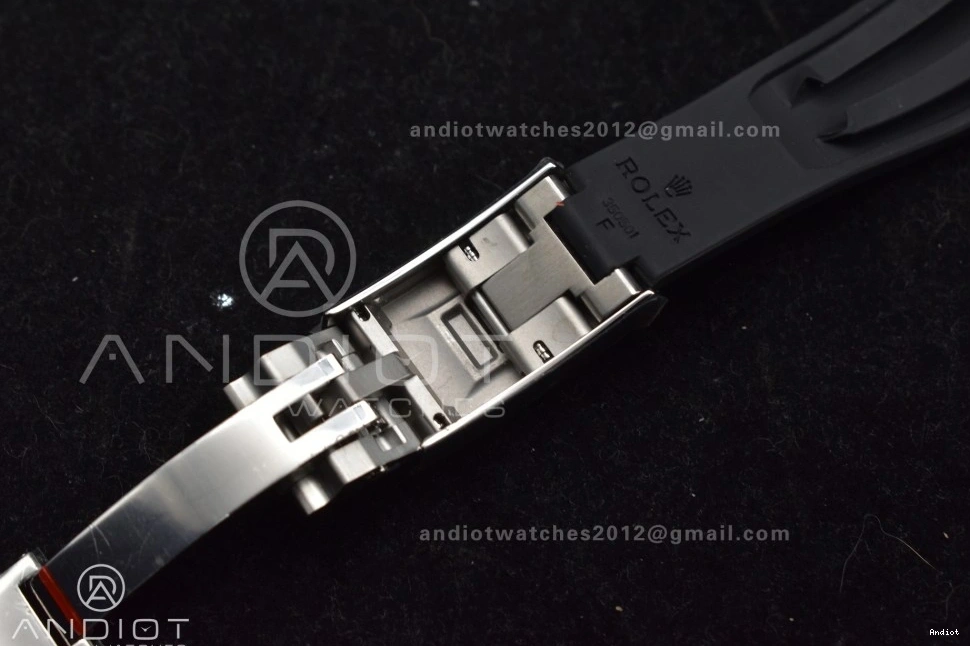 1:1 QF Daytona Edition Oysterflex 126519 Dial (Weighted) V6 Silver SH4131 Strap on Black Best 0128